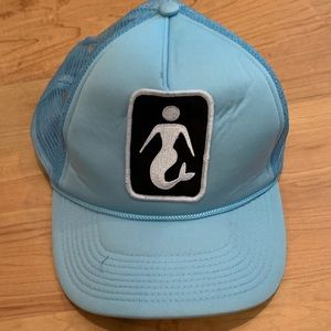 New! Trucker hat with mermaid from Hawaii